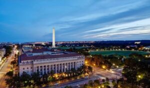 best hotels in Washington DC with free parking