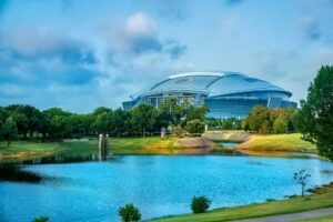 closest airports to Arlington TX