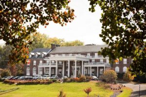 1. The Mimslyn Inn