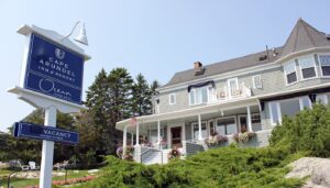 3. Cape Arundel Inn