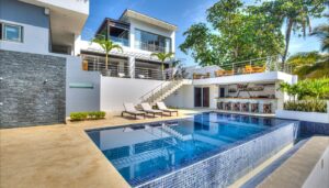 4. Garten Hotel in Playa El Zonte