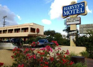 4. Harvey’s Motel