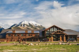 4. Sage Lodge