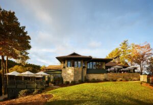 5. Skyline Lodge