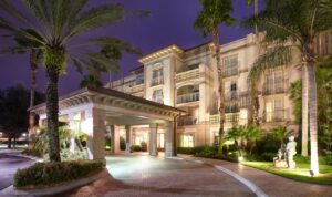 5. Trianon Bonita Bay