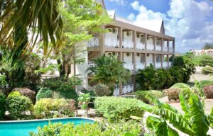 7. Tropikist Beach Hotel & Resort