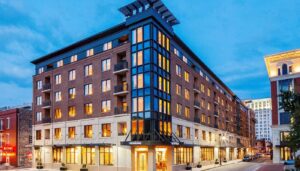8. Andaz Savannah