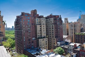8. La Quinta Inn & Suites by Wyndham New York City Central Park