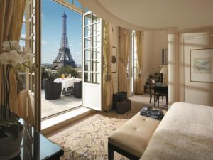 best cheap hotels in paris near eiffel tower