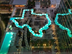 best lazy river resorts in Texas
