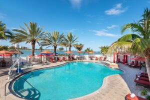 5. Hampton Inn & Suites Clearwater Beach