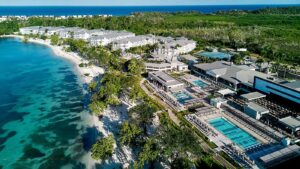 5. Hotel Riu Negril