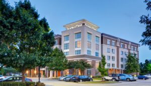 7. DoubleTree by Hilton Hotel Baton Rouge