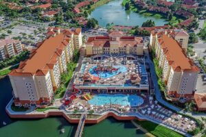 7. Westgate Town Center Resort