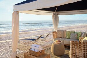 luxury resorts in Naples Florida