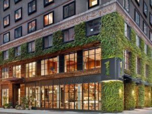 10. 1 Hotel Central Park
