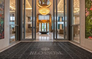 2. Blossom Houston, A Curio Collection by Hilton
