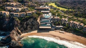 2. Four Seasons Resort Tamarindo