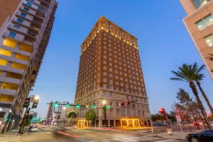 2. Hotel Flor Tampa Downtown, Tapestry Collection by Hilton