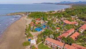 2. Qualton Club Ixtapa All-Inclusive