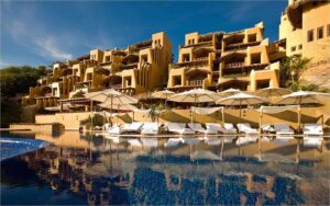 3. Cala De Mar Resort & Spa Ixtapa
