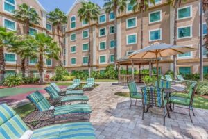4. Hawthorn Suites by Wyndham Orlando Lake Buena Vista