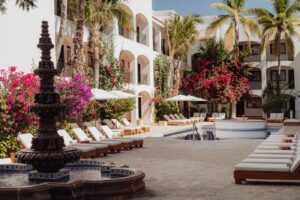 4. Tropicana Los Cabos, Tapestry Collection By Hilton
