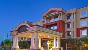 5. Holiday Inn Express & Suites Las Vegas SW, Spring Valley By IHG