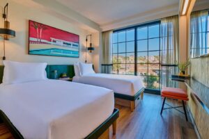 5. Hollywood Volume, A Tribute Portfolio Hotel
