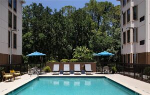 6. Hampton Inn & Suites Tampa-North
