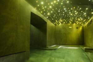 6. Hyatt Centric Milan Centrale