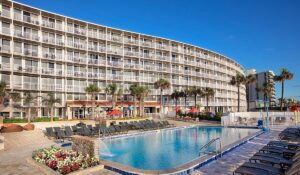 7. Holiday Inn Resort Daytona Beach Oceanfront By IHG