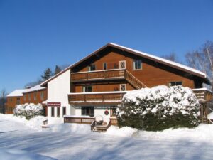 7. Mountain Sports Inn