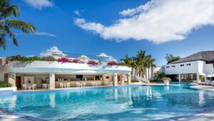7. Viva Heavens by Wyndham