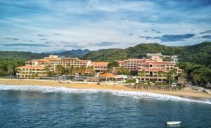 8. Barceló Huatulco