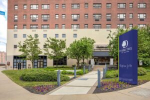 8. DoubleTree By Hilton Hotel & Suites Pittsburgh Downtown
