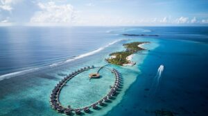 best luxury resorts in Maldives