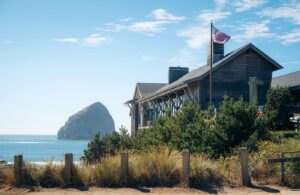 1. Headlands Coastal Lodge & Spa