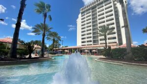 1. Holiday Inn Orlando - Disney Springs Area by IHG
