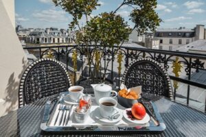 2. Maison Astor Paris, Curio Collection by Hilton