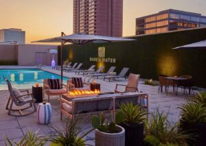 3. Hyatt Regency Houston : Galleria