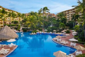 3. Velas Vallarta