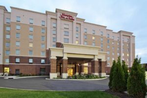 4. Hampton Inn & Suites Columbus : University Area