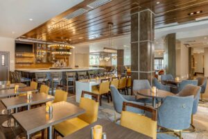 6. DoubleTree by Hilton Charleston Riverview