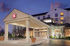 8. Hilton Garden Inn Columbus-University Area