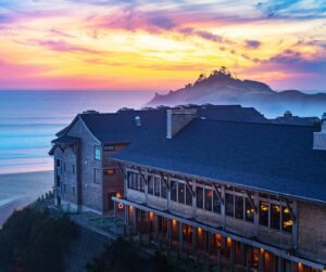 best luxury resorts in Oregon