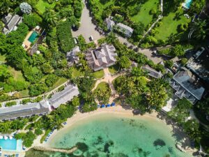 3. Round Hill Hotel and Villas