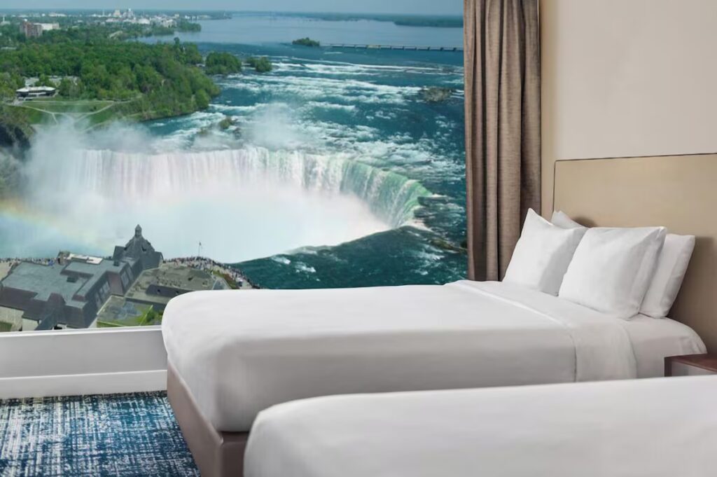 The 8 Best Resorts in Niagara Falls Canada - 2026 Update